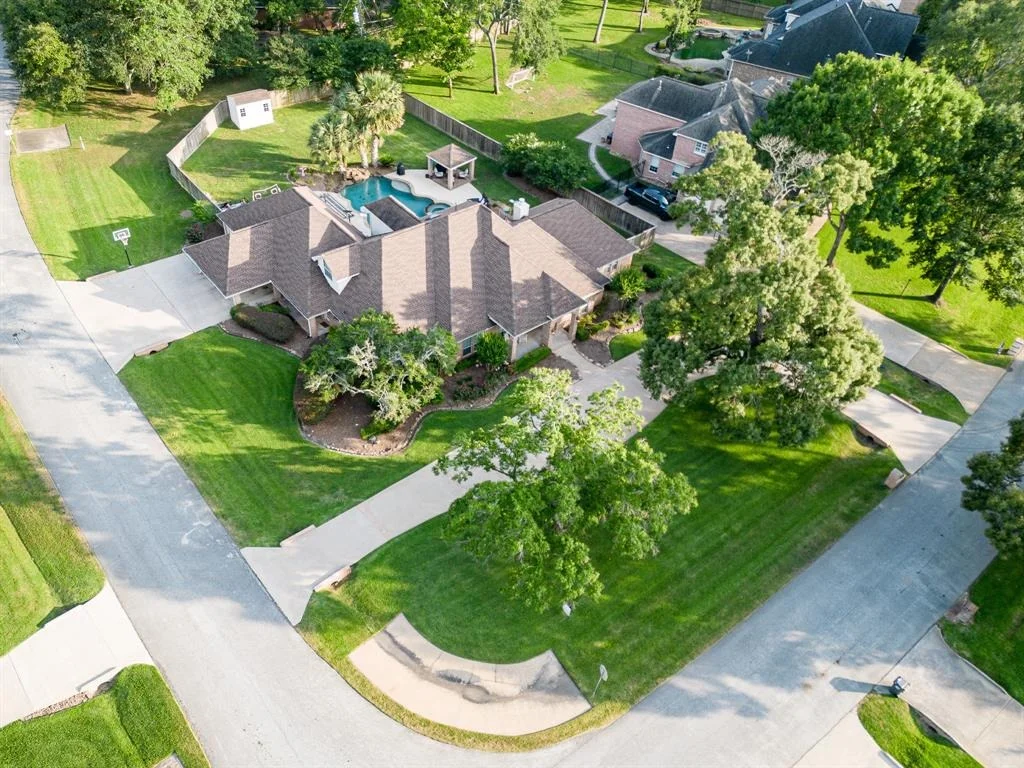 Photo of 23530 Powder Mill Drive