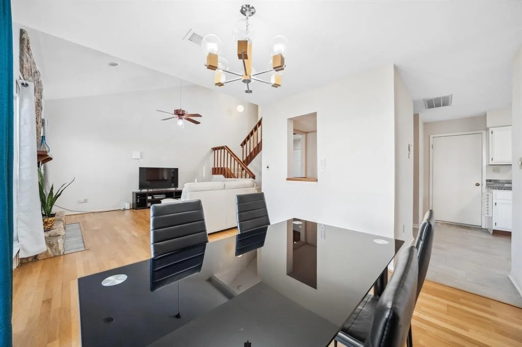 Photo of 11038 Holworth Drive