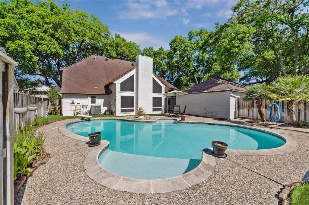 Photo of 703 Rennie Drive