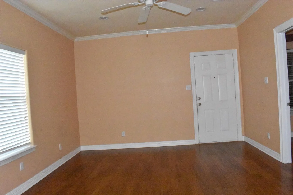 Photo of 8535 Parkette Drive