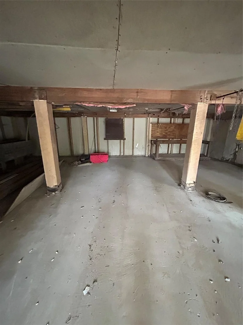 Photo of 25620 Coleman Drive