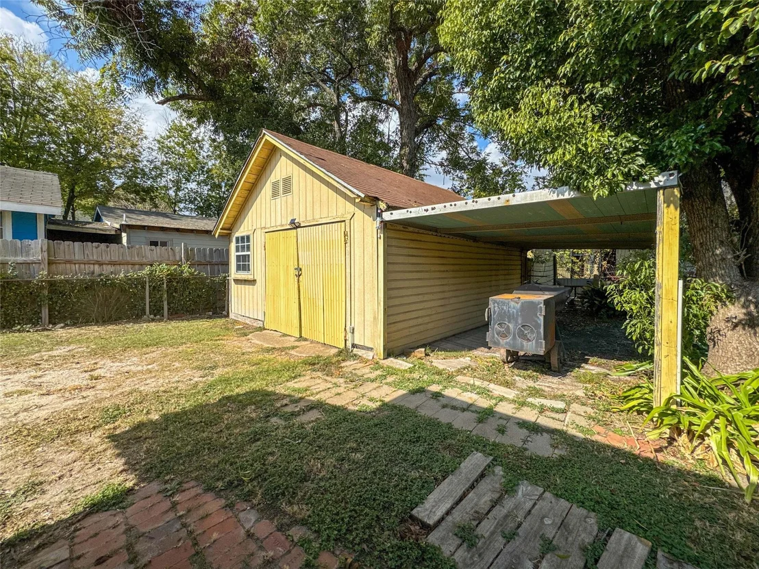 Photo of 8321 Leander Street