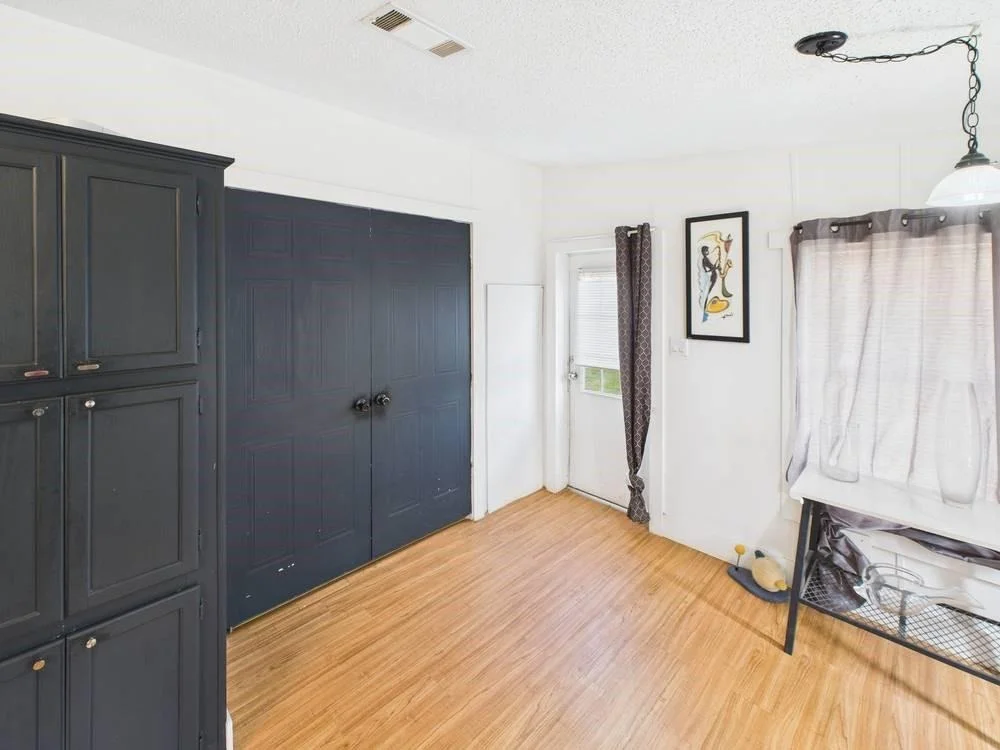 Photo of 986 Road 5806