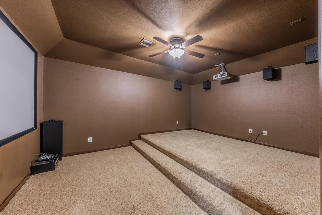 Photo of 28003 Nobbe Hollow Drive