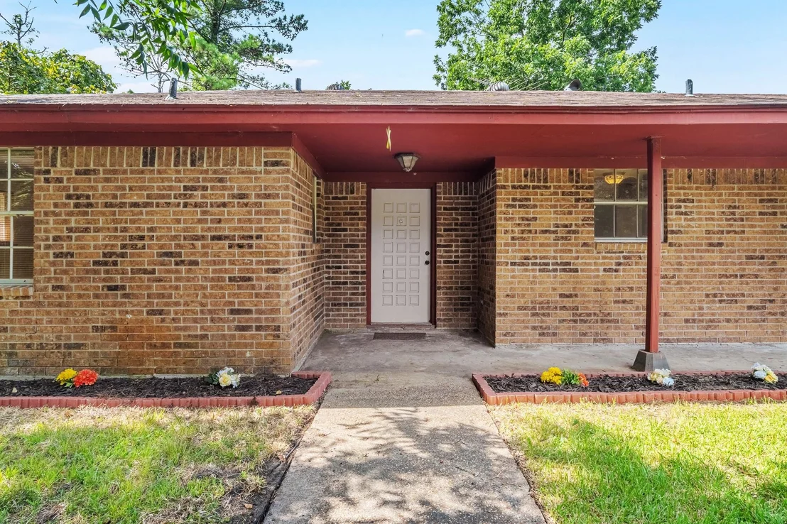 Photo of 5735 County Road 2252