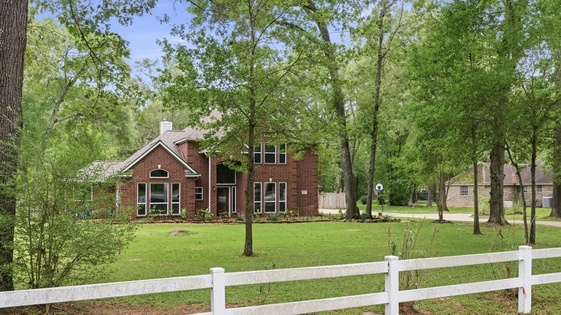 Photo of 2024 Old River Road