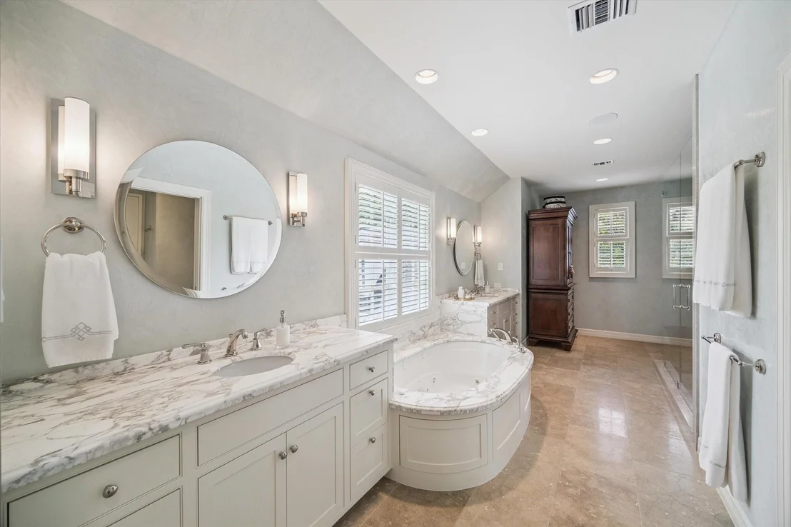 Photo of 5565 Tilbury Drive