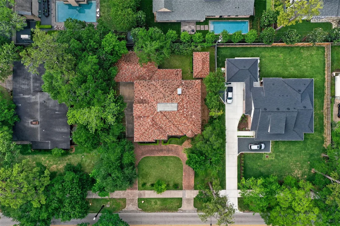 Photo of 11714 Memorial Drive