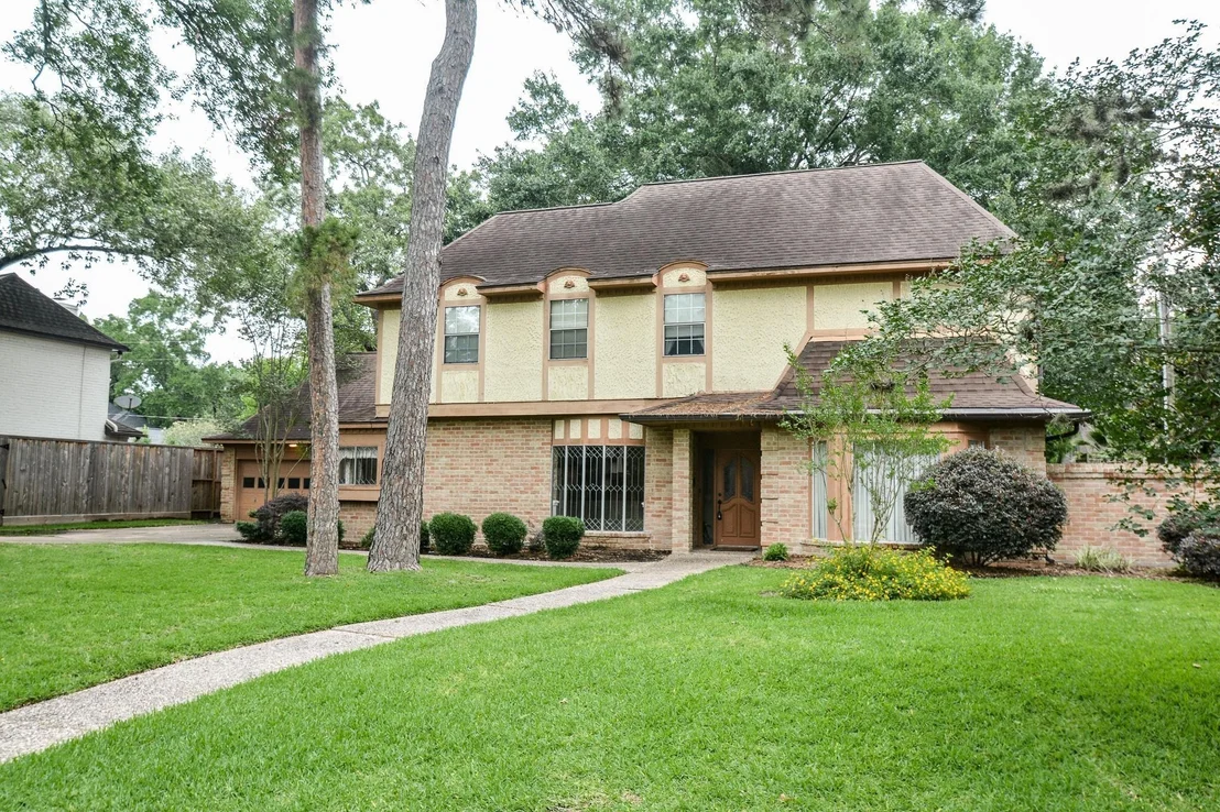 Photo of 16010 Mickleham Drive