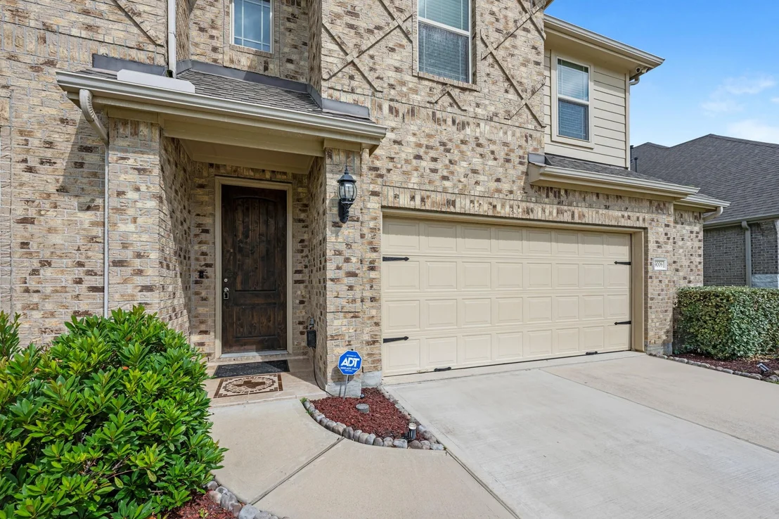 Photo of 9006 Lacombe Lane