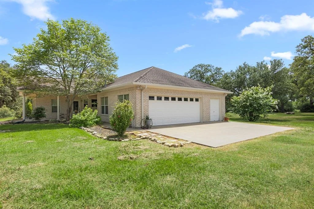 Photo of 2146 County Road 201