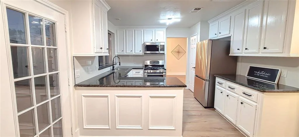 Photo of 1334 Rushworth Drive