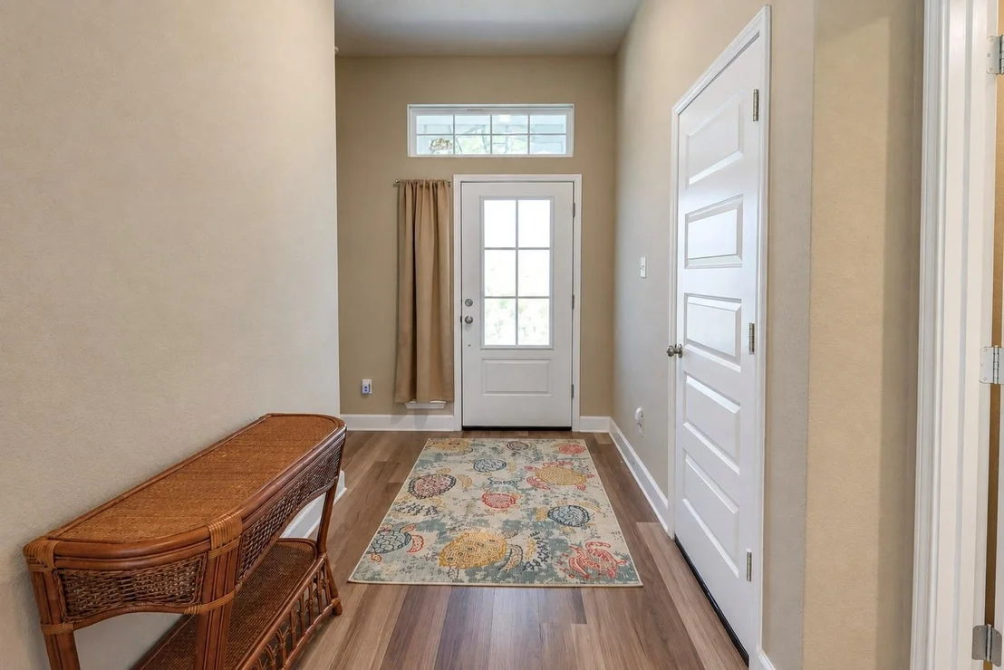Photo of 2062 Winepress Road