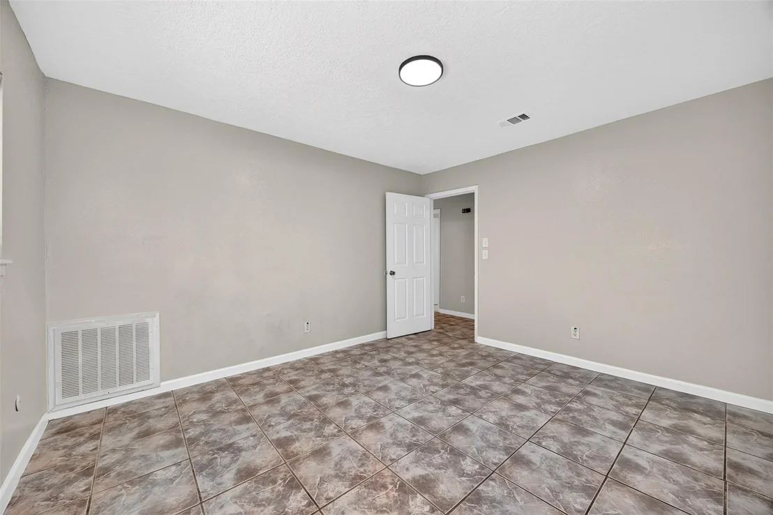 Photo of 11307 Langdon Lane