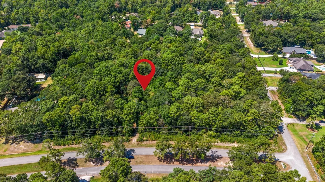 Photo of 19296 Riverwalk Drive