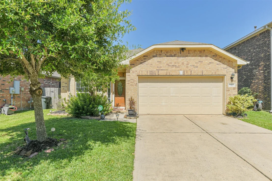 Photo of 7527 Windsor Valley Lane