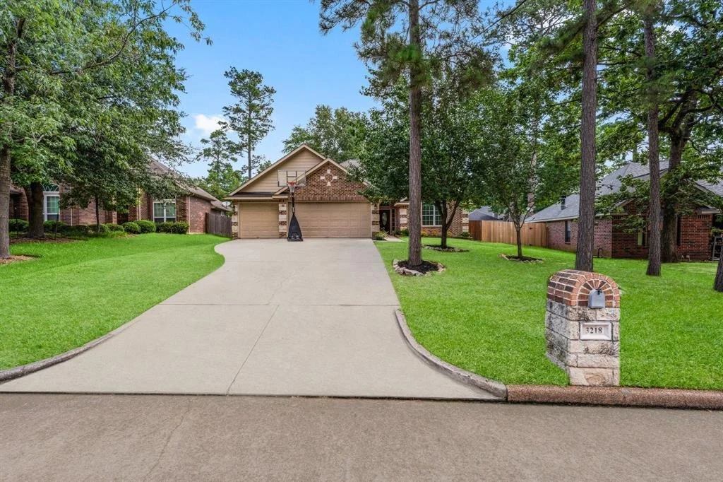 Photo of 3218 Glenforest Road