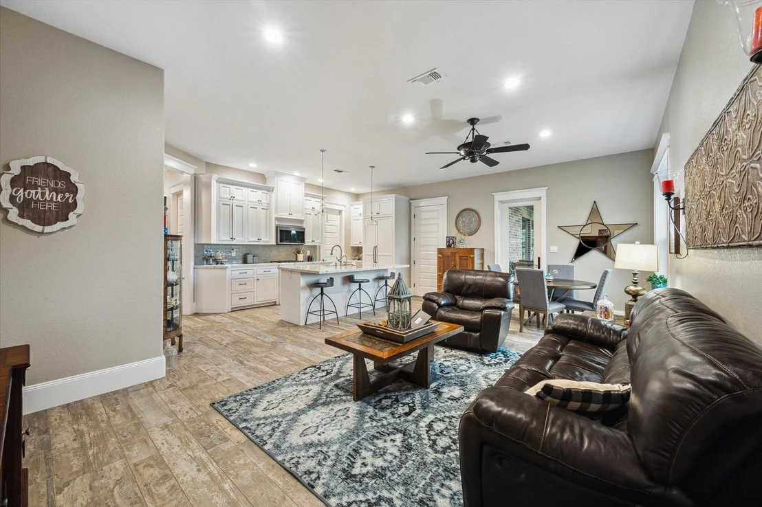 Photo of 1255 Bronco Trail