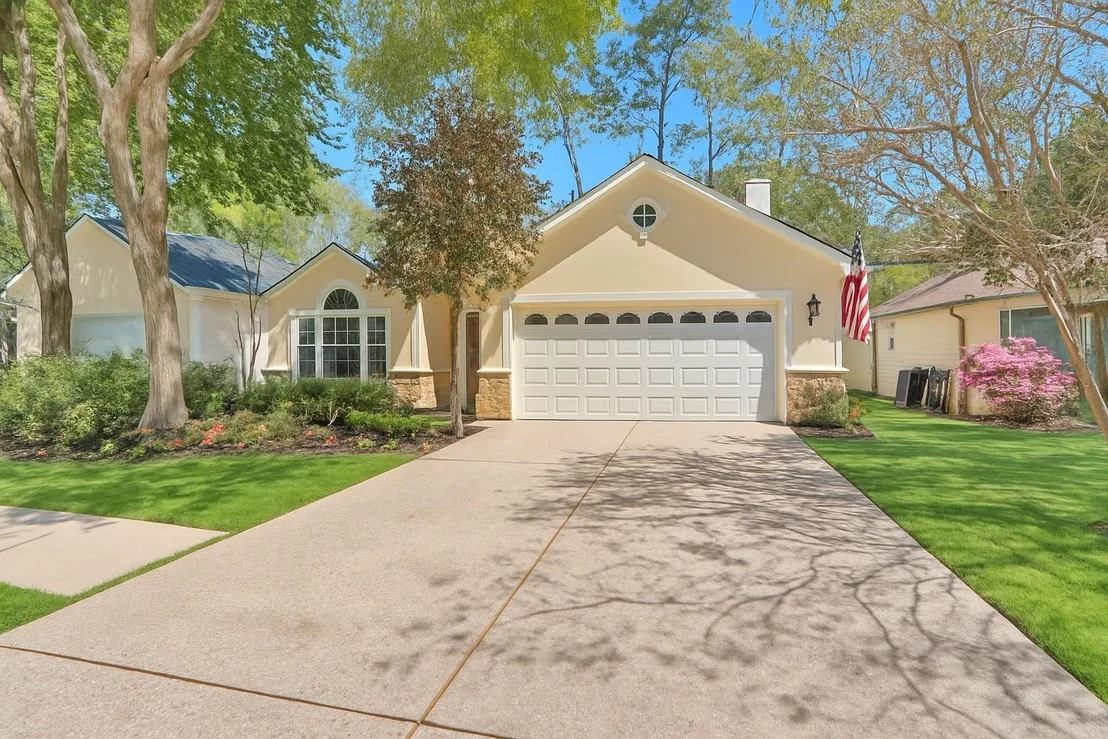 Photo of 11210 Walden Road