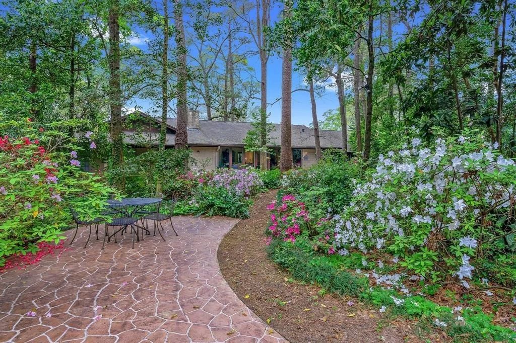 Photo of 308 Tanglewood Drive