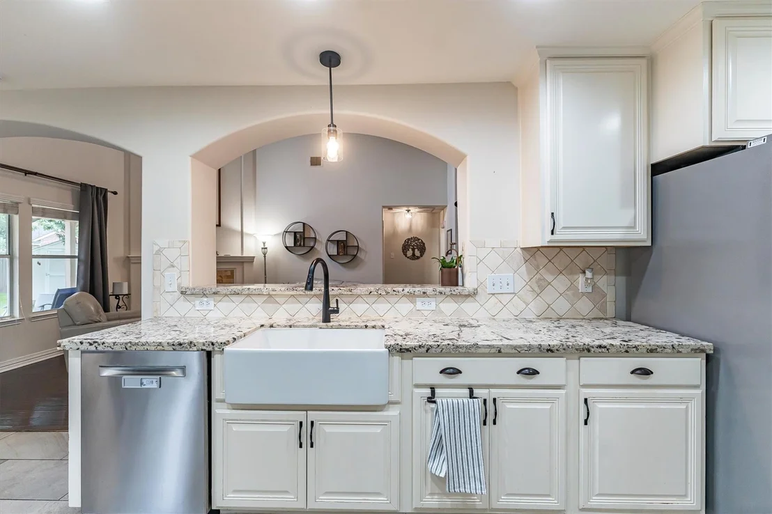 Photo of 6822 Summer Bridge Lane