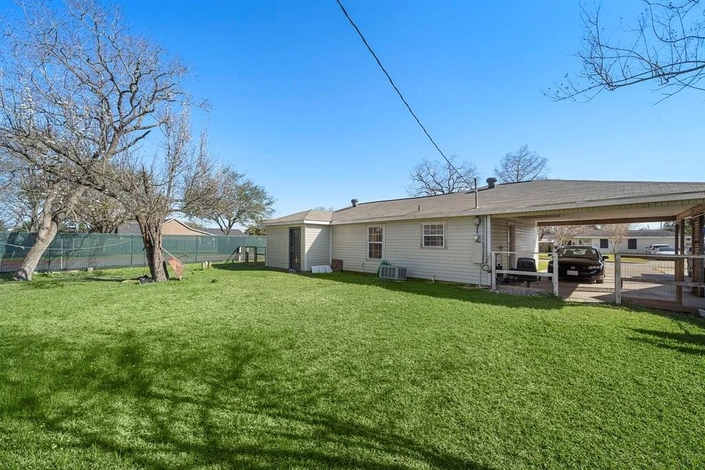 Photo of 1000 W Thomas Avenue