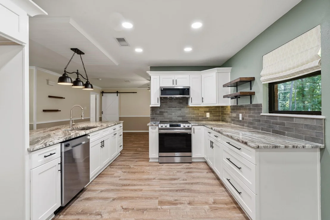 Photo of 129 Pine Valley Drive