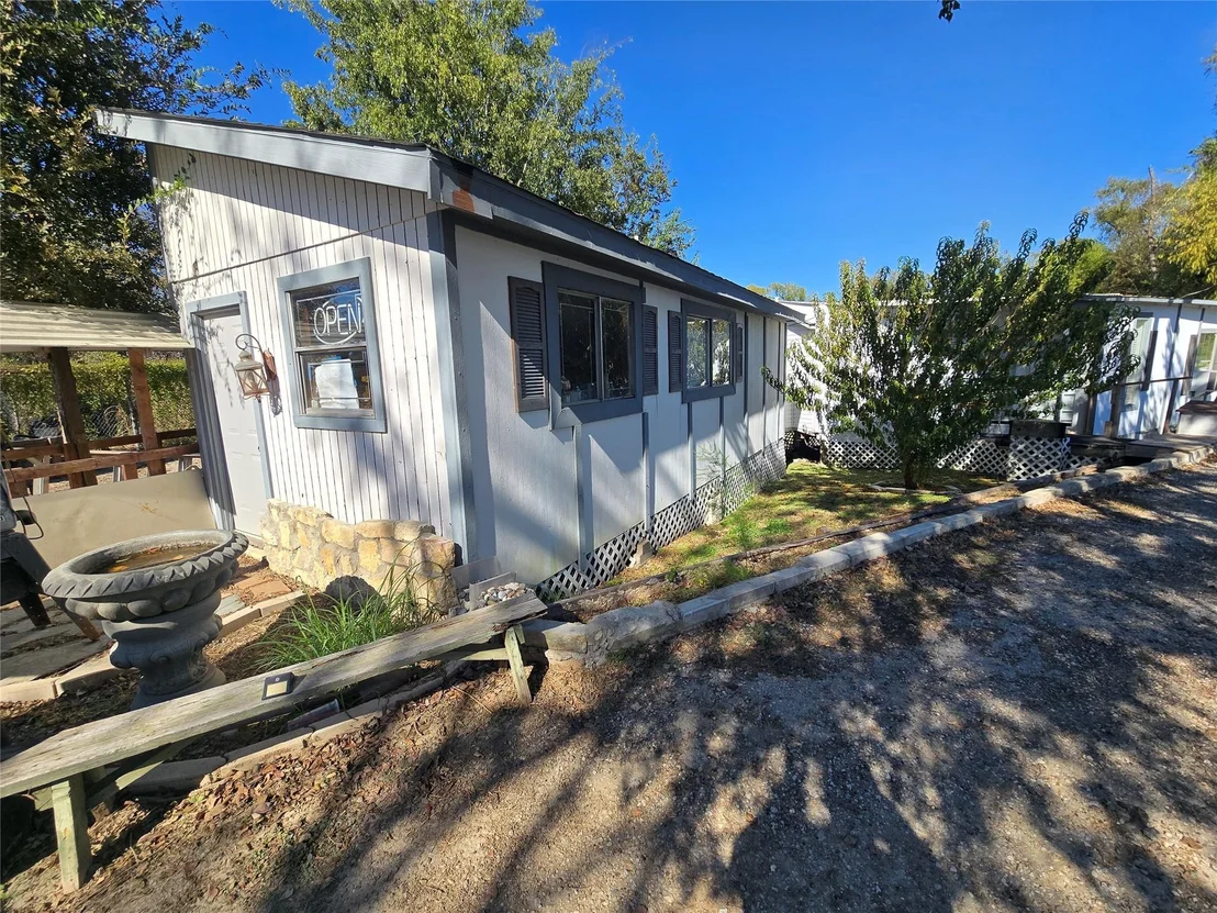 Photo of 11920 Woodcrest Drive