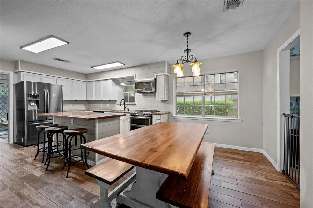 Photo of 4702 Gulfway Drive