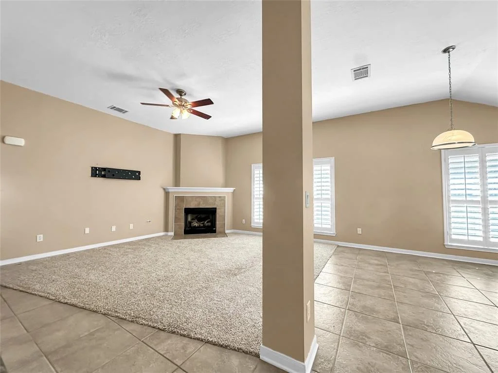 Photo of 191 Golfview Drive N