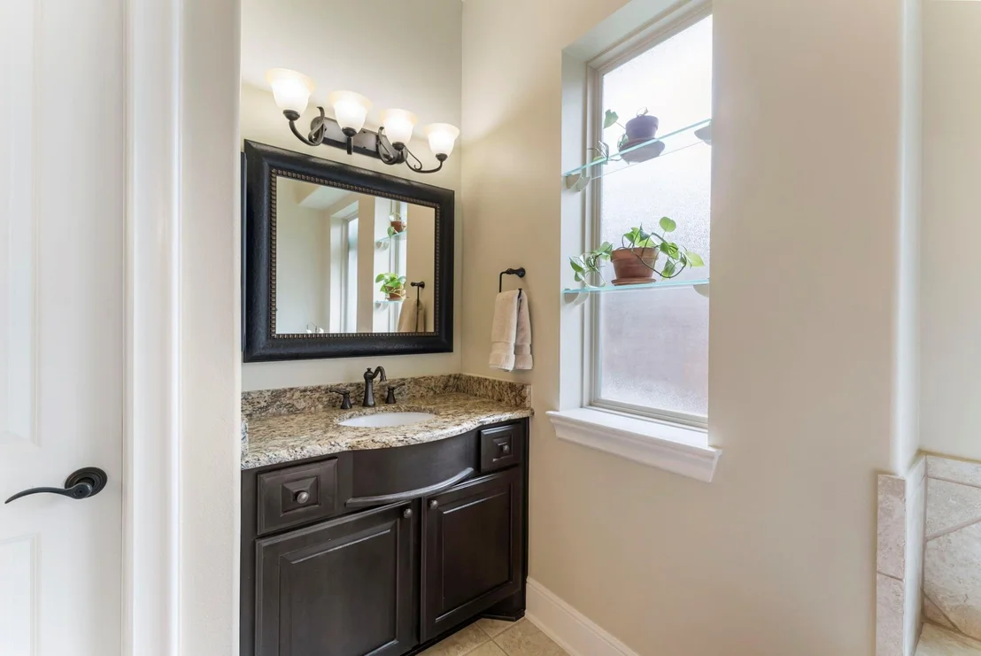 Photo of 141 Evergreen Oak Drive