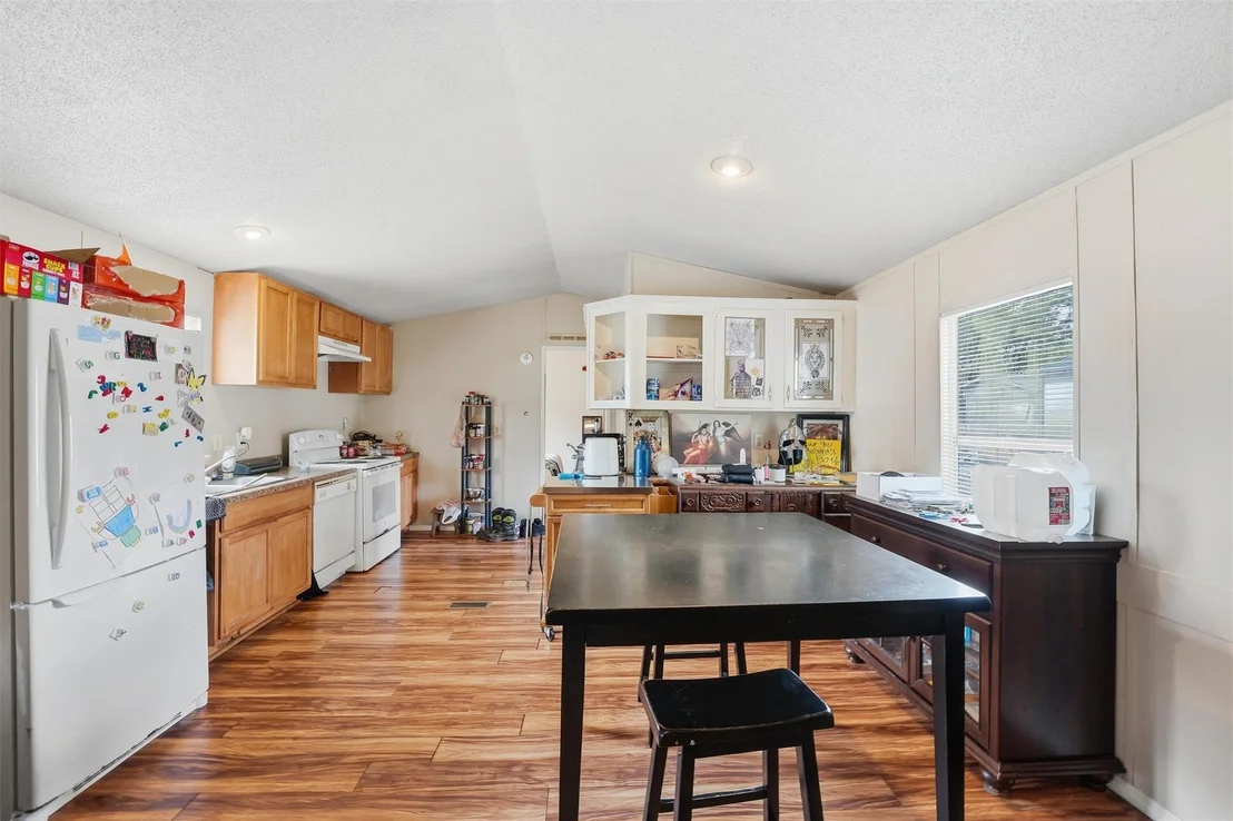 Photo of 8786 Scarlet Oak