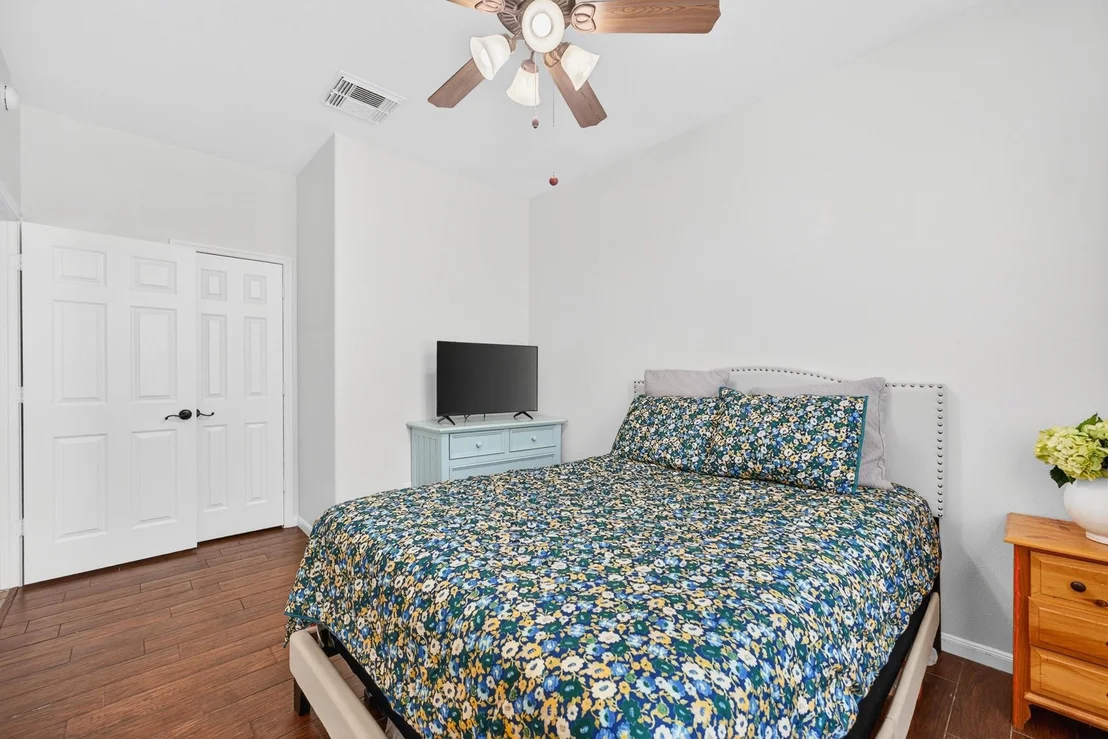 Photo of 15226 Olmstead Park Drive