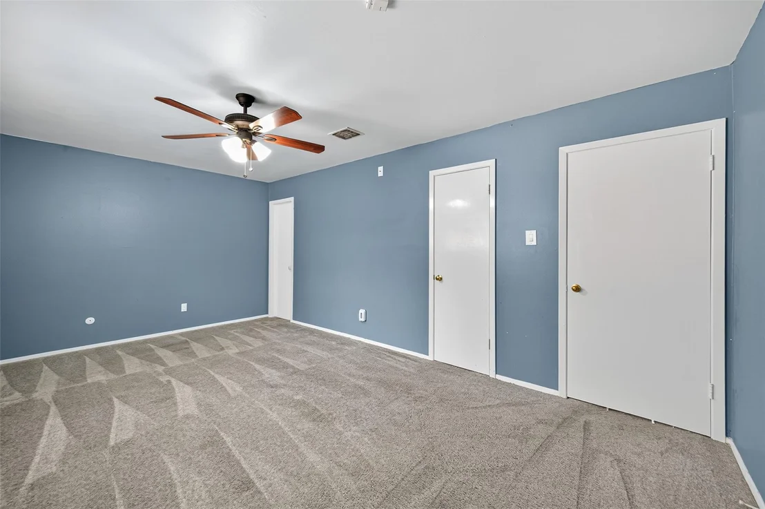 Photo of 6926 Pine Grove Drive