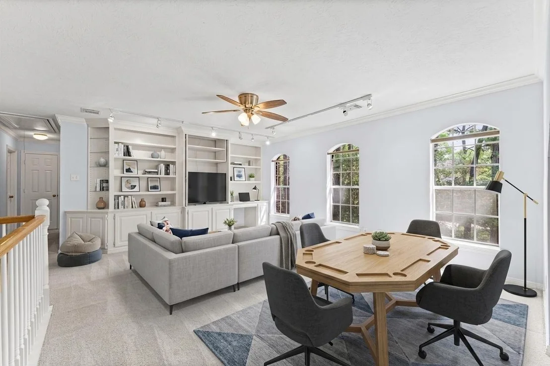 Photo of 92 W Sandalbranch Circle