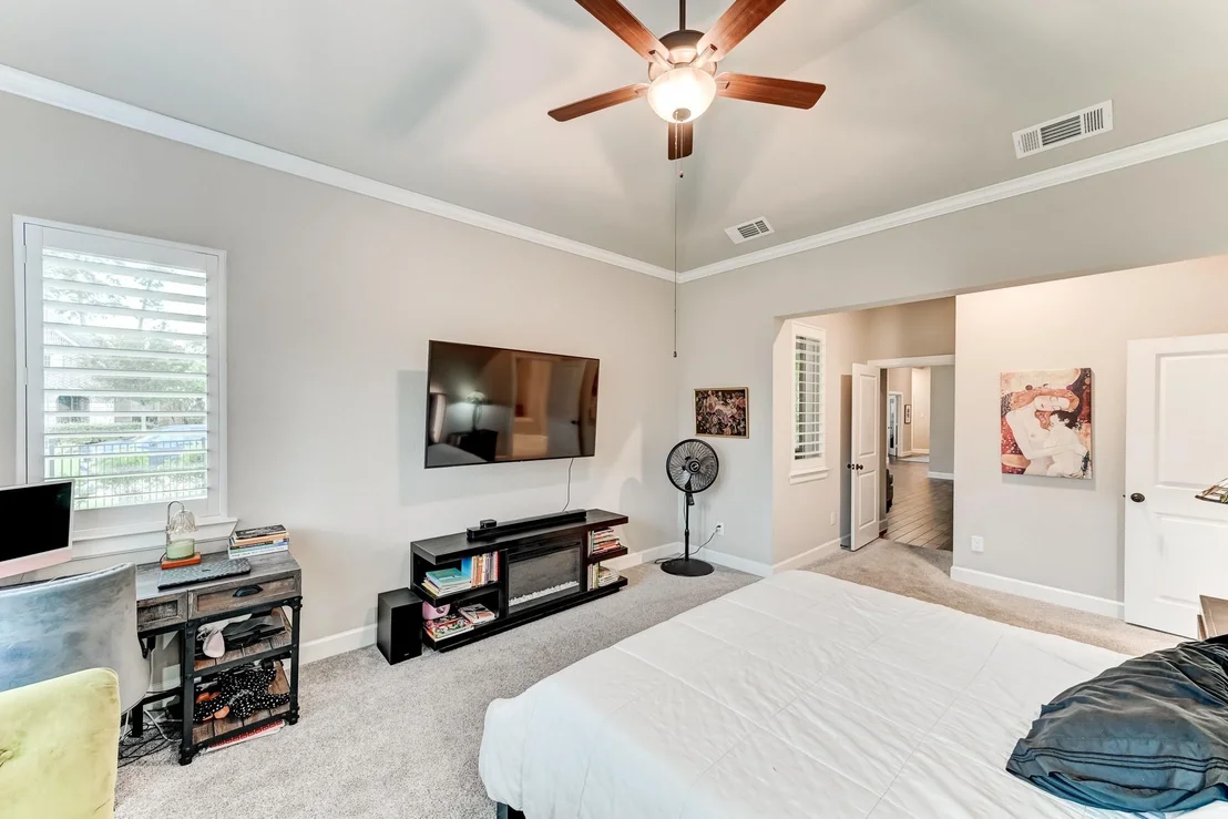 Photo of 404 Summit Ridge Court