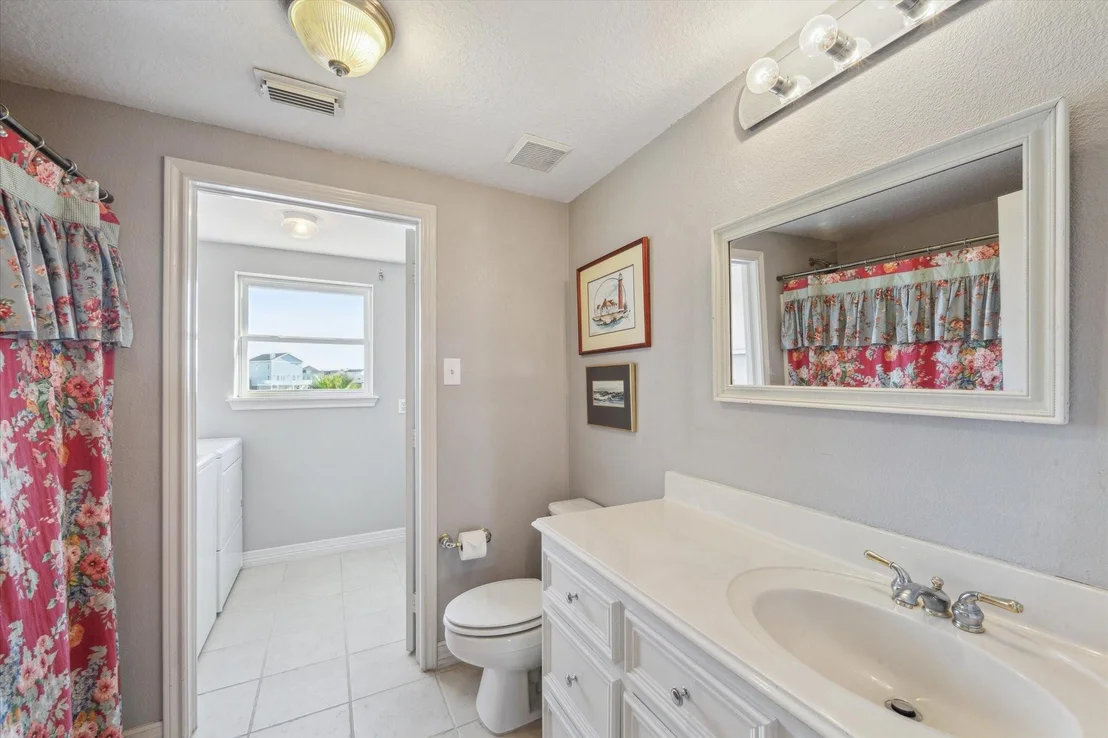 Photo of 422 Windward Way