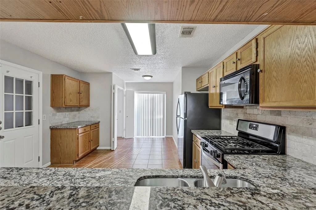 Photo of 9230 Palm Shores Drive