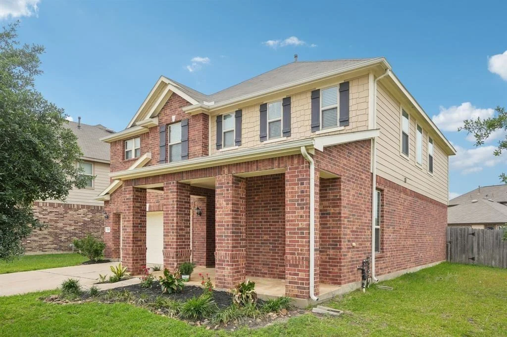 Photo of 25404 Devonshire Knoll Street