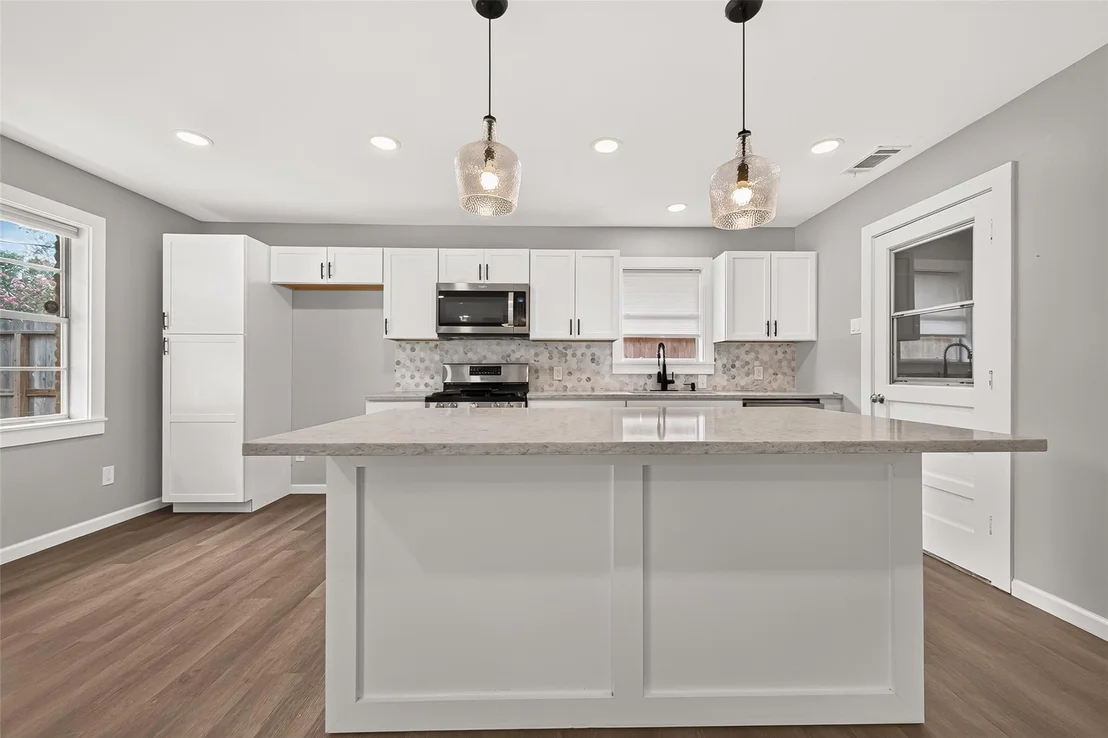 Photo of 7415 Troulon Drive