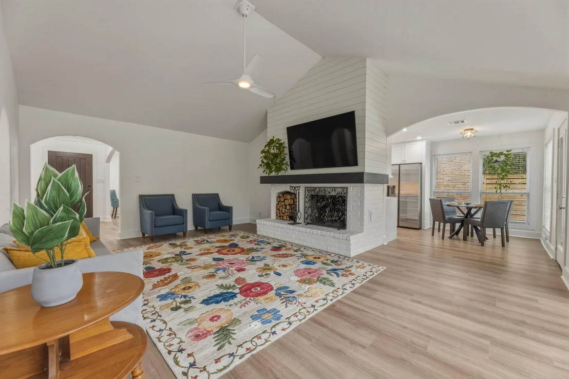 Photo of 1002 Chippenham Drive