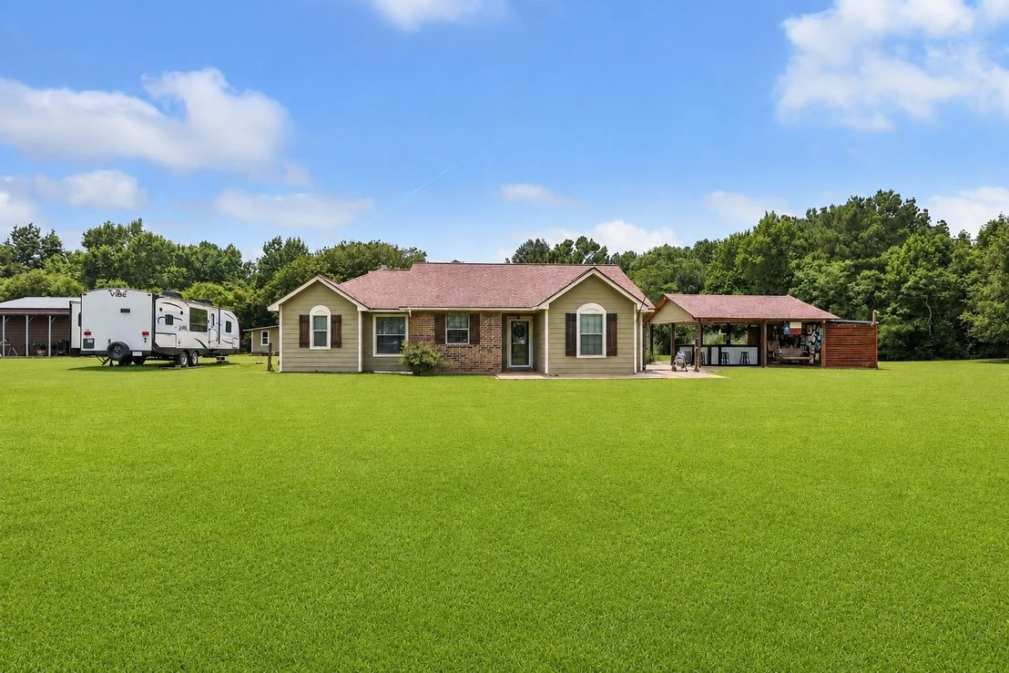 Photo of 1308 County Road 109