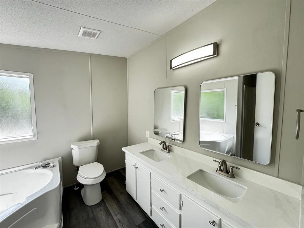 Photo of 18840 Azure Lane