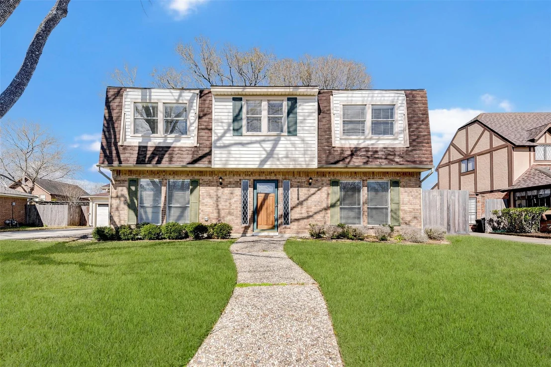 Photo of 16339 Clearcrest Drive