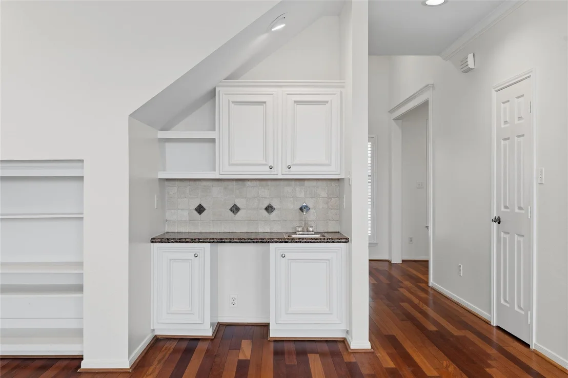 Photo of 22603 Bucktrout Lane