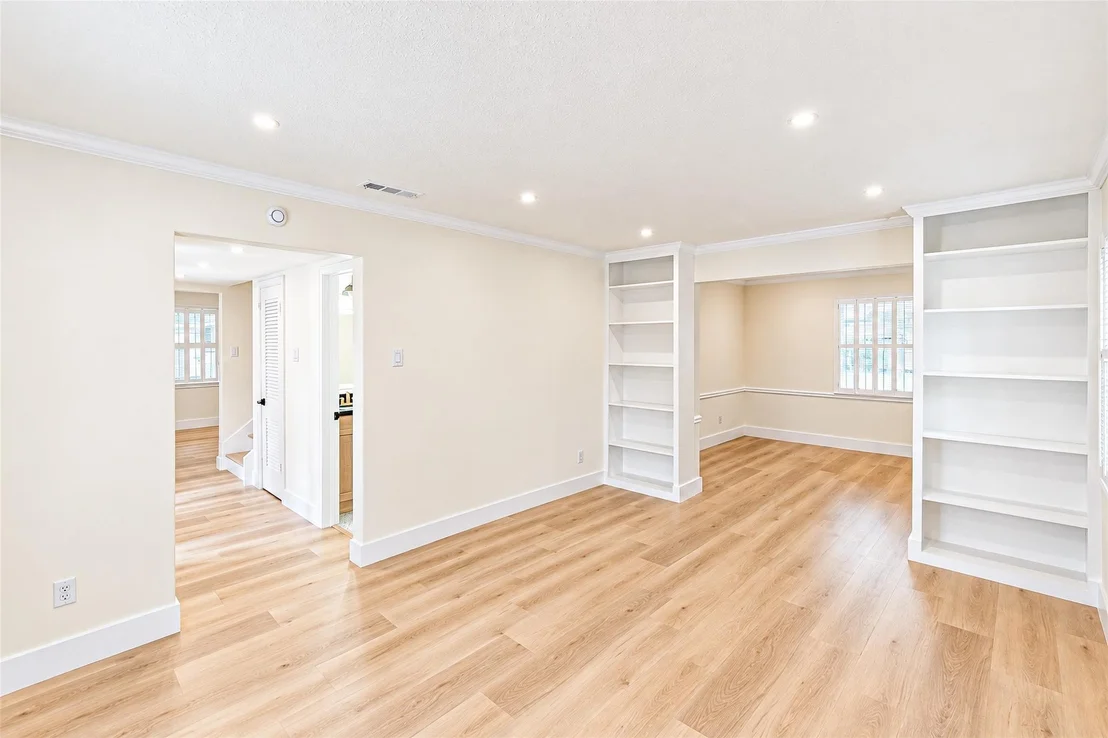 Photo of 10610 Overbrook Lane