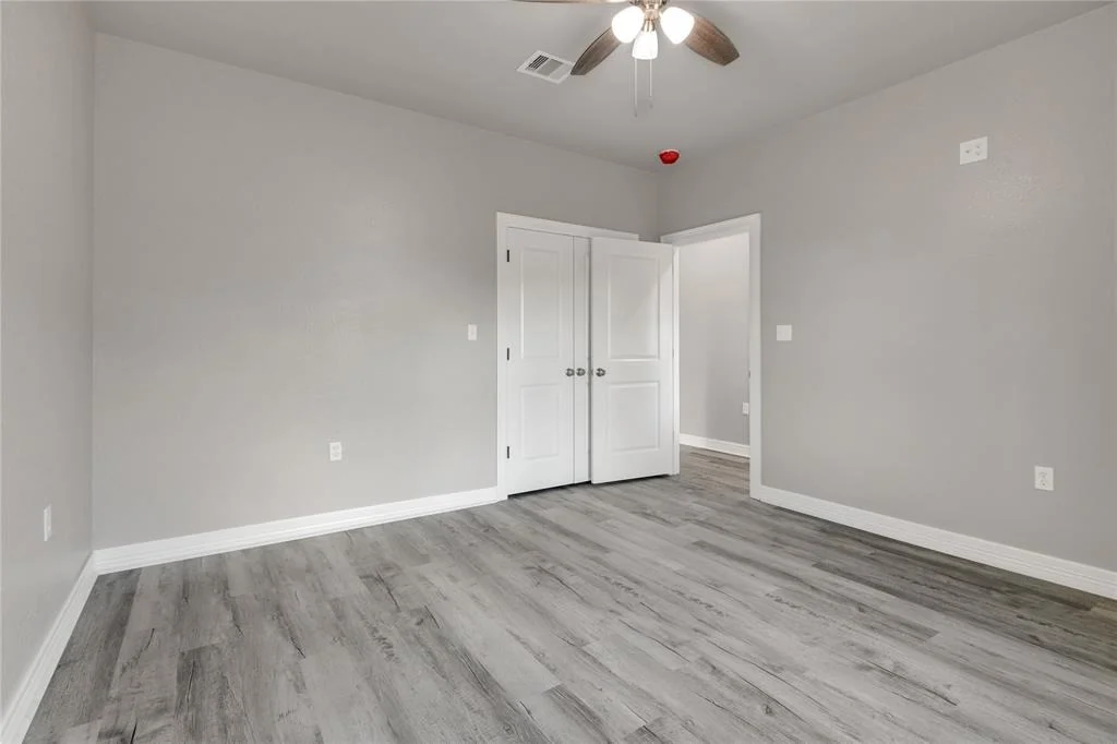Photo of 409 E Travis