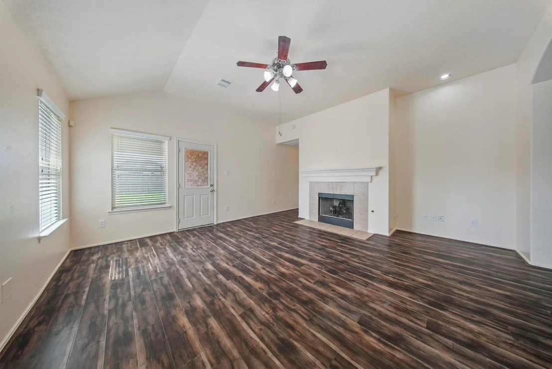 Photo of 5015 Bridgecrossing Court