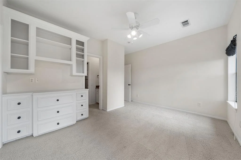 Photo of 76 Sarasota Circle N
