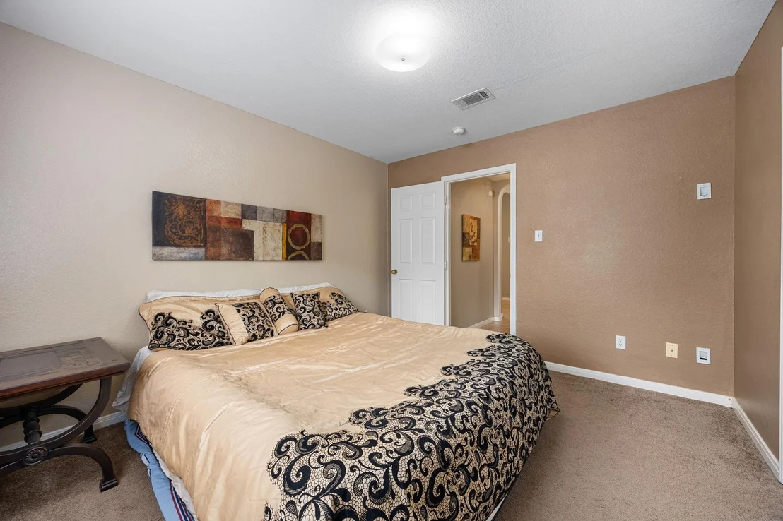 Photo of 24003 Lestergate Drive